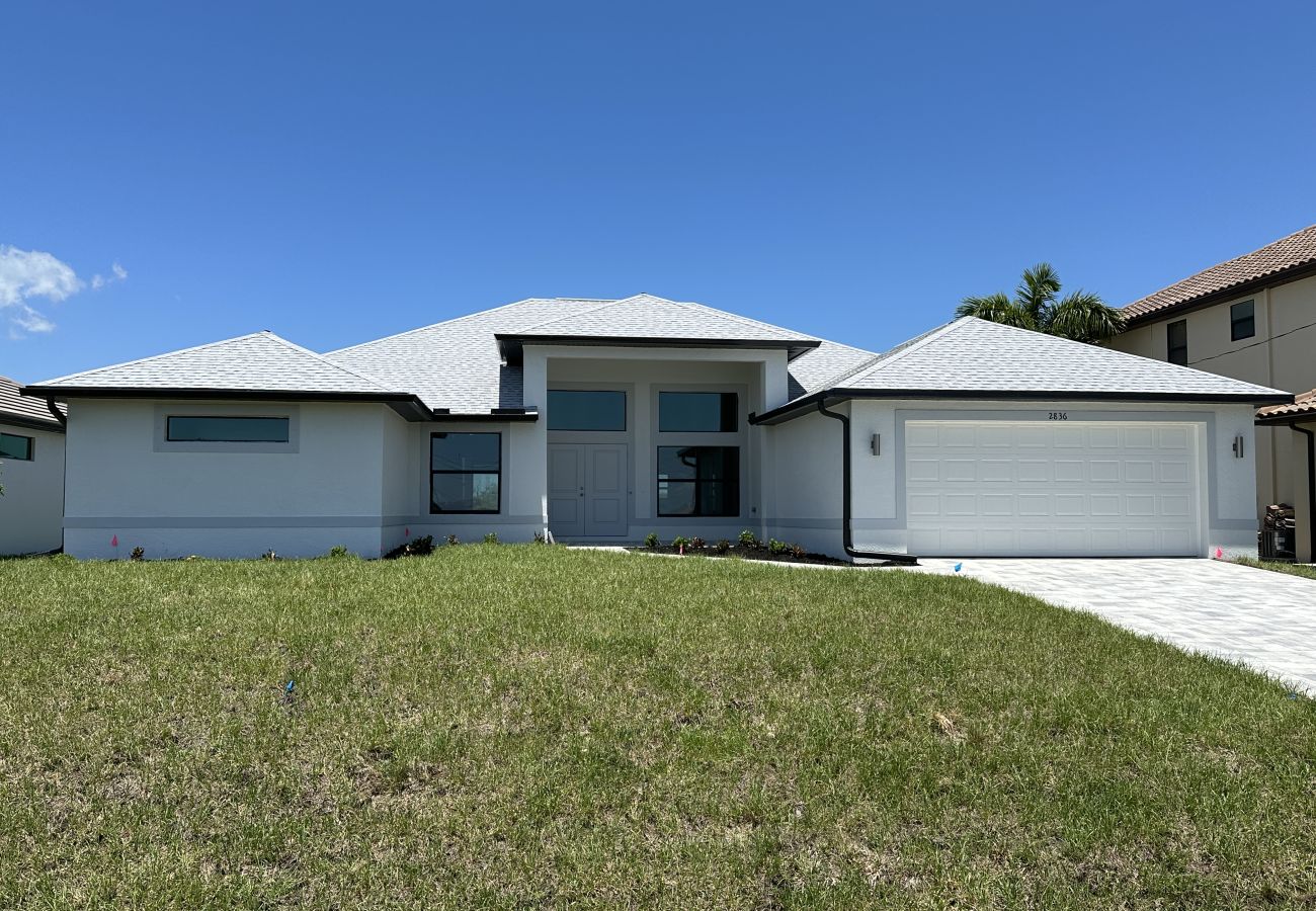 Ferienhaus in Cape Coral - CCVR Villa Sandi - Haus mit Golfzugang und großartigem Blick auf das Wasser