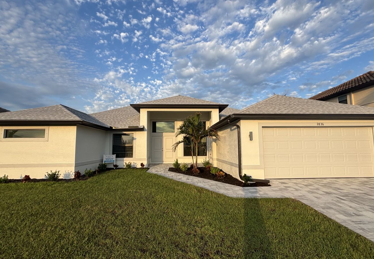 Ferienhaus in Cape Coral - CCVR Villa Sandi - Haus mit Golfzugang und großartigem Blick auf das Wasser