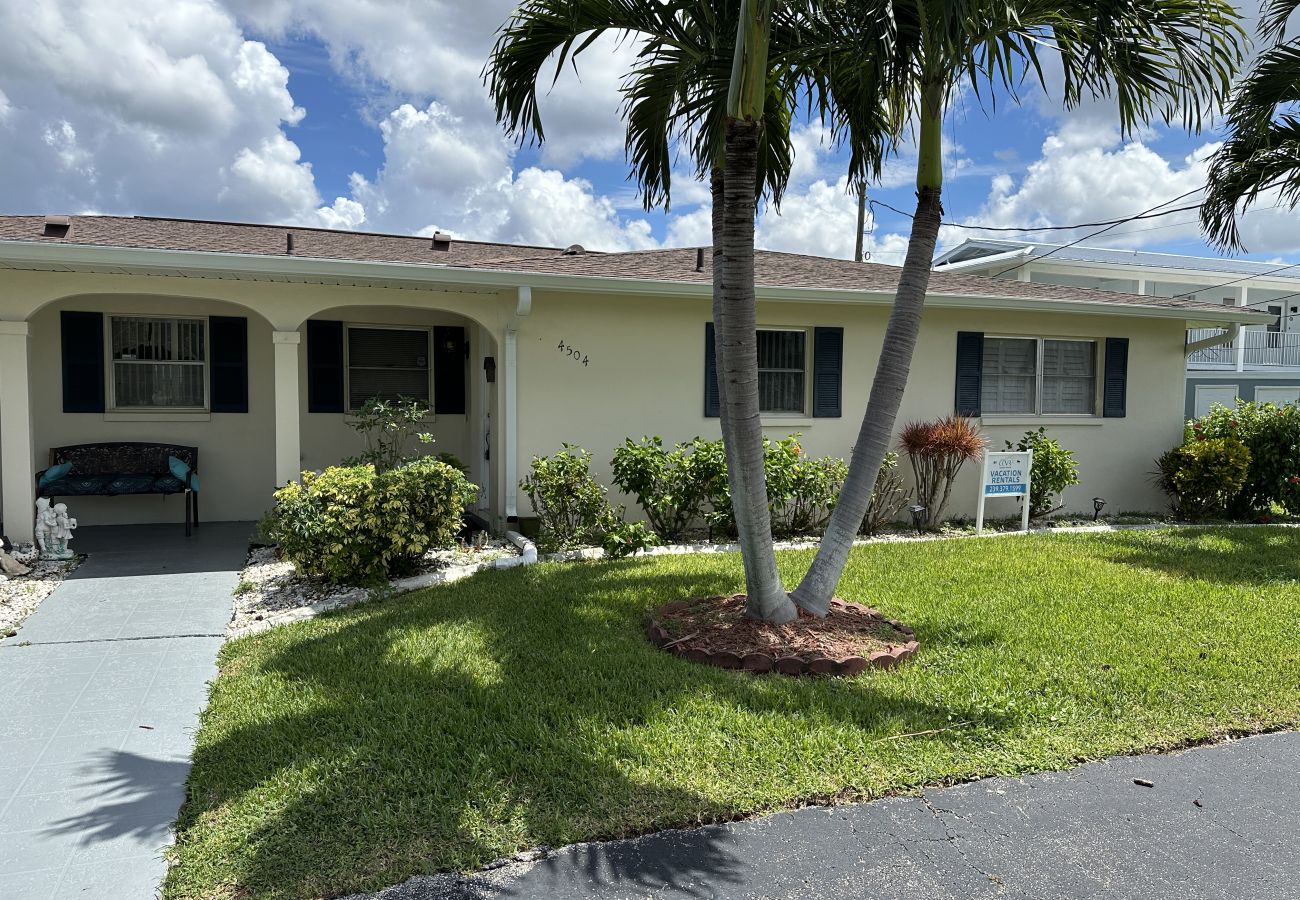 Ferienhaus in Cape Coral - CCVR - Peaceful Cottage