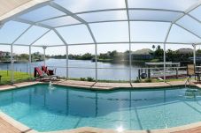 House in Cape Coral - CCVR Villa Agnes - Gulf Access Home...